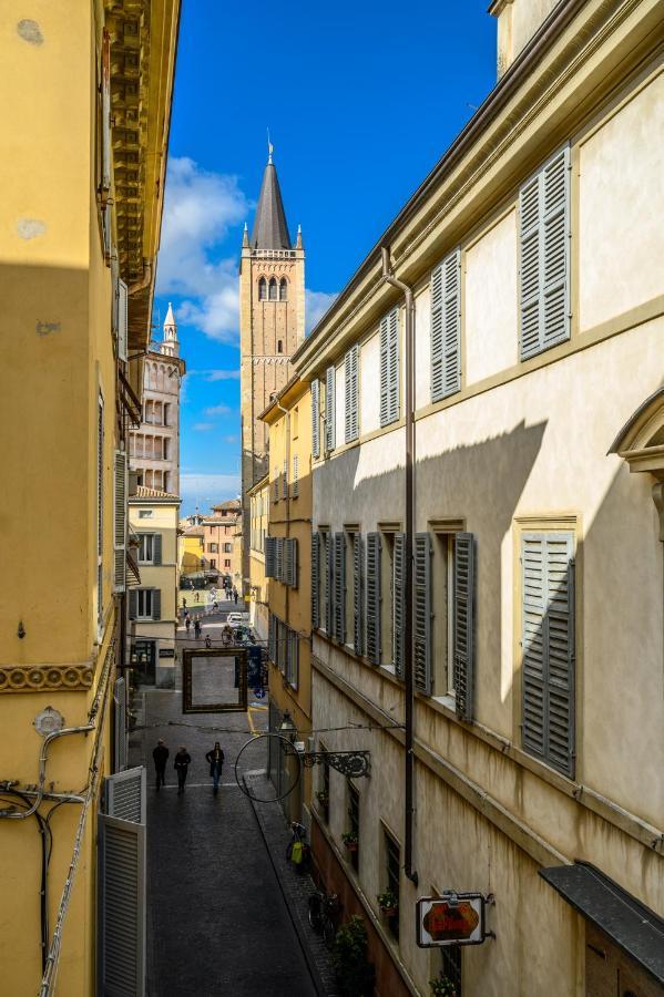 Apartament Le Finestre Sul Borgo 2 Parma Zewnętrze zdjęcie
