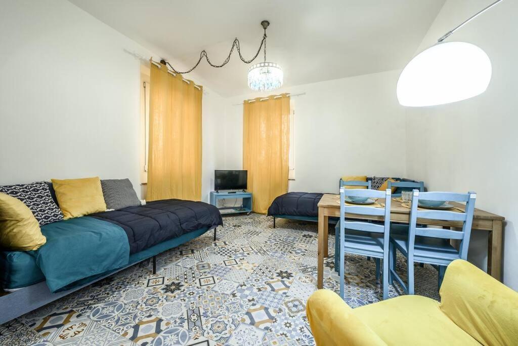 Apartament Le Finestre Sul Borgo 2 Parma Zewnętrze zdjęcie