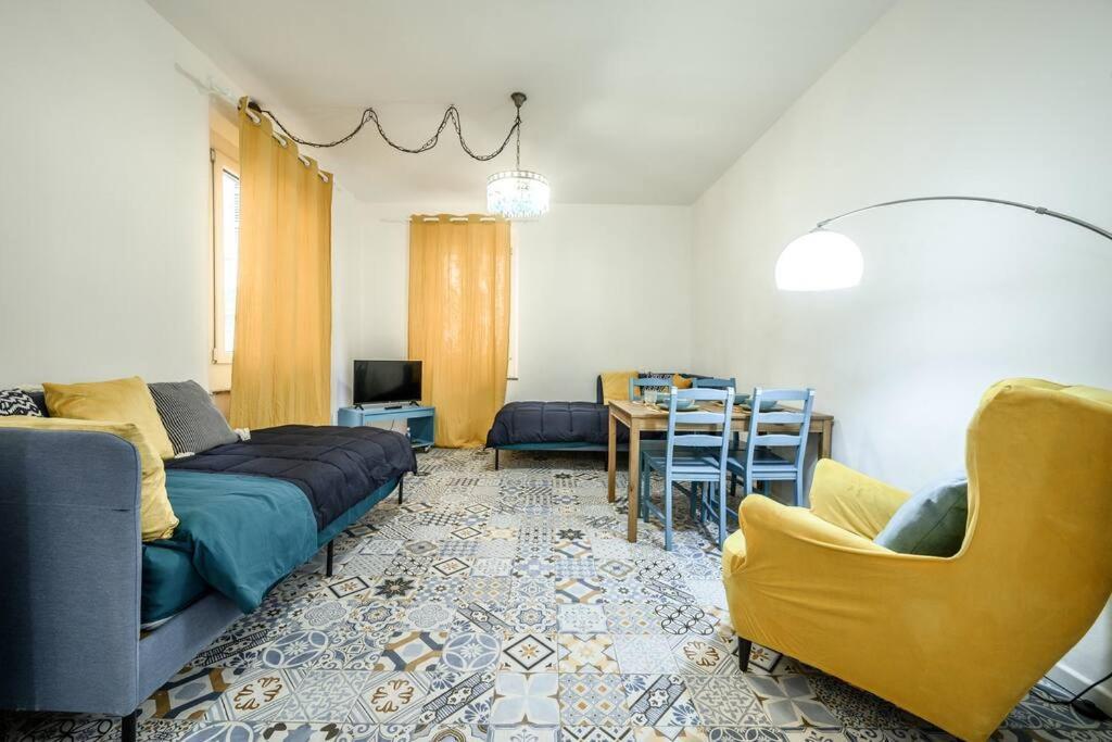 Apartament Le Finestre Sul Borgo 2 Parma Zewnętrze zdjęcie